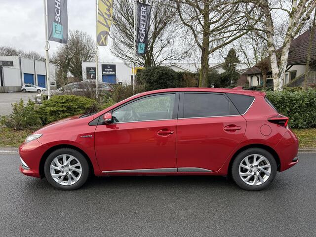 Toyota AURIS 1.8 Hybrid 136PK ExecutiveoNavioTrekhaak