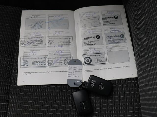 Toyota AURIS Touring Sports 1.8 Hybrid Business Pro | Pano | Camera | Navigatie!