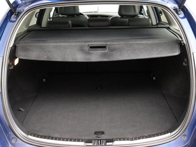 Toyota AURIS Touring Sports 1.8 Hybrid Business Pro | Pano | Camera | Navigatie!