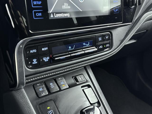 Toyota AURIS 1.8 Hybrid Dynamic Ultimate | NL-Auto | Navigatie | Parkeercamera | Stoelverwarming |