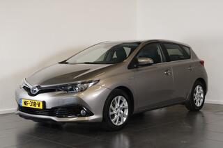toyota-auris-1.8-hybrid-trend--blu