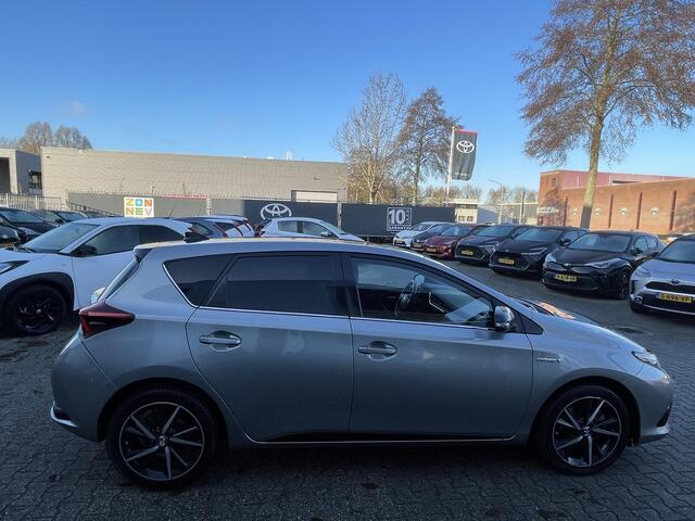 Toyota AURIS 1.8 Hybrid Dynamic Ultimate All seasonbanden