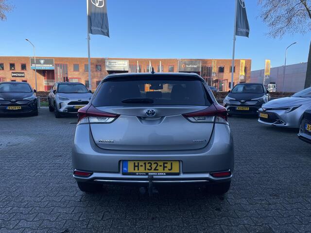 Toyota AURIS 1.8 Hybrid Dynamic Ultimate All seasonbanden