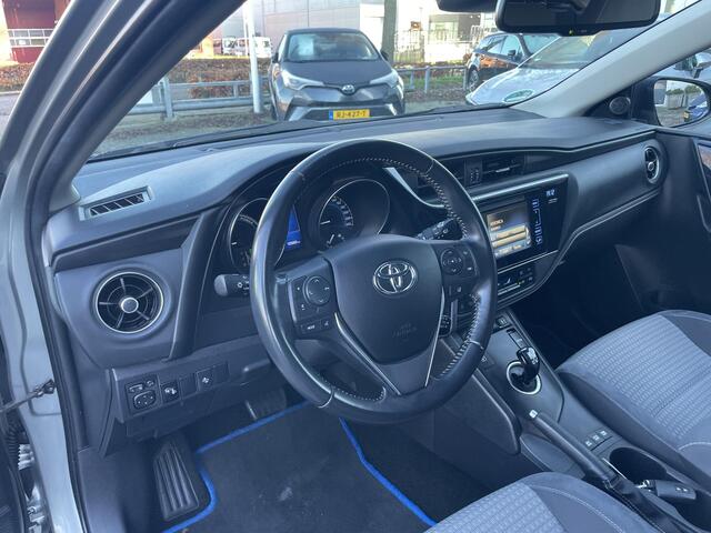 Toyota AURIS 1.8 Hybrid Dynamic Ultimate All seasonbanden