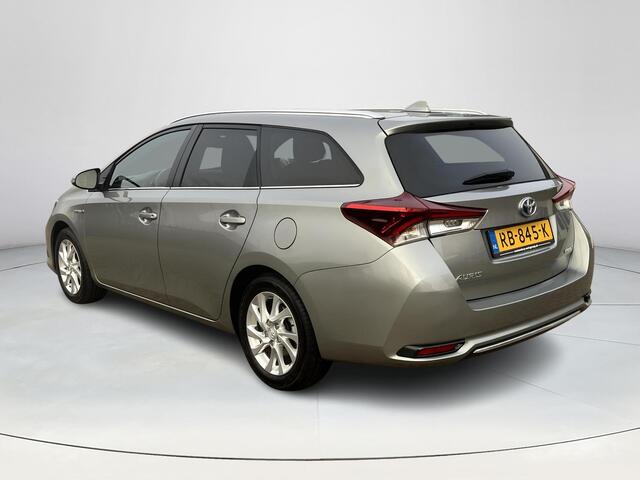 Toyota AURIS Touring Sports 1.8 Hybrid Dynamic | Navigatie | Panoramadak | Bluetooth | Parkeercamera | Cruise control |