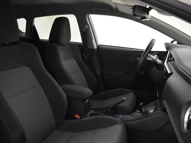 Toyota AURIS 1.8 Hybrid Business Plus | Trekhaak | Parkeersensoren | Navi