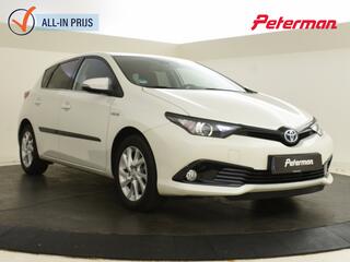 toyota-auris-1.8-hybrid-business-pl