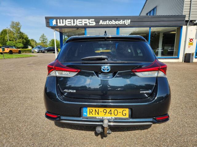 Toyota AURIS 1.8 HYBRID DYNAMIC Trekhaak, Android Auto/Apple Carplay, LM, Navigatie