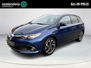 toyota-auris-1.8-hybrid-trend