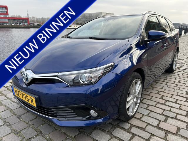 Toyota AURIS Touring Sports 1.8 Hybrid Dynamic airco/ecc navi/camera