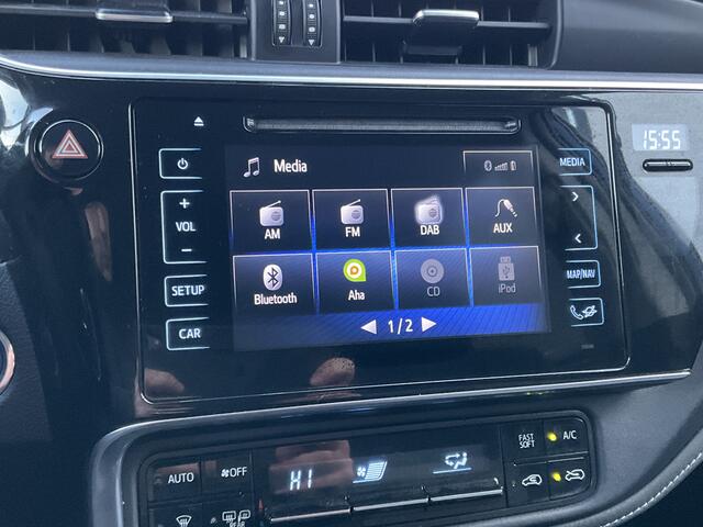 Toyota AURIS Touring Sports 1.8 Hybrid Dynamic Nav/Cam Trekhaak Clima Cruise Audio