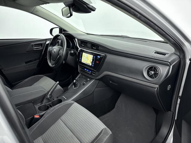 Toyota AURIS 1.8 Hybrid Business Plus | NL dealeronderhouden | Rijklaar |