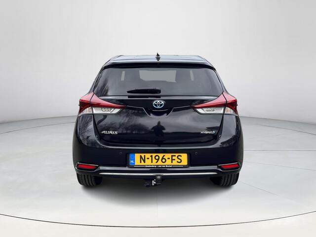Toyota AURIS 1.8 Hybrid Dynamic | Trekhaak | Navigatiesysteem | Bluetooth | Camera