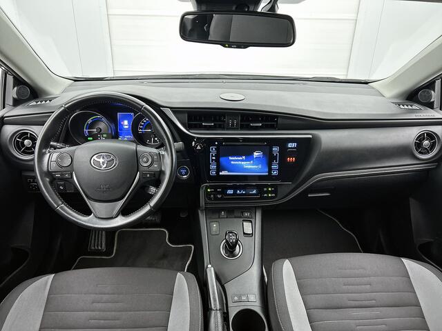 Toyota AURIS Touring Sports 1.8 Hybrid Executive | Trekhaak |