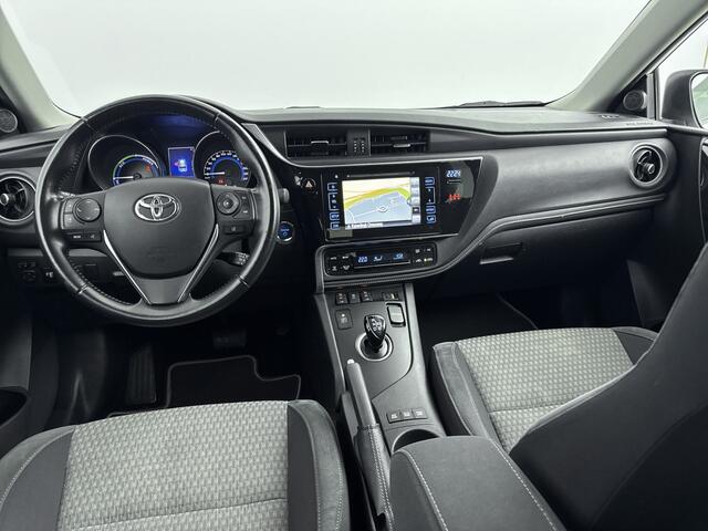 Toyota AURIS Touring Sports 1.8 Hybrid Dynamic | Stoelverwarming | Climate Control |