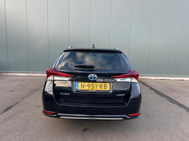 Toyota AURIS Touring Sports 1.8 Hybr. Now CAMERA | CRUISE CONTROL !