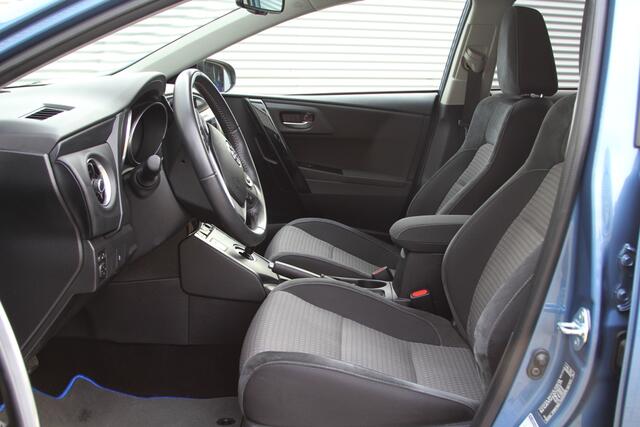 Toyota AURIS 1.8 Hybrid EditionS