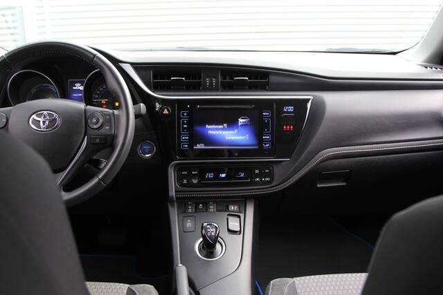 Toyota AURIS 1.8 Hybrid EditionS