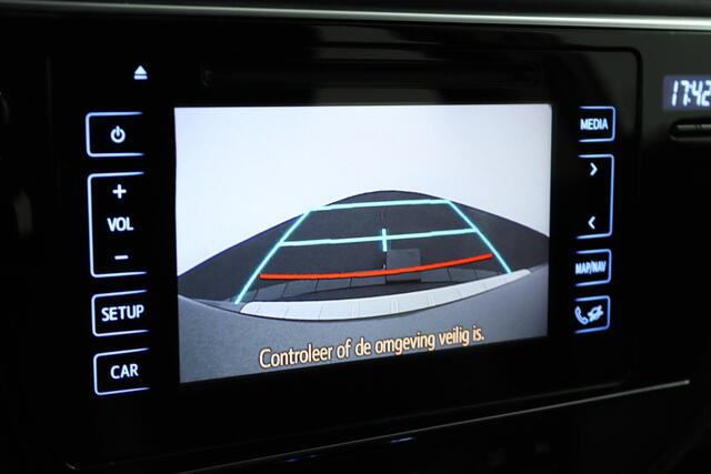 Toyota AURIS 1.2T Aspiration | Automaat | 1300 kg trekgewicht | Airco | Cruise Control | Achteruitrijcamera |