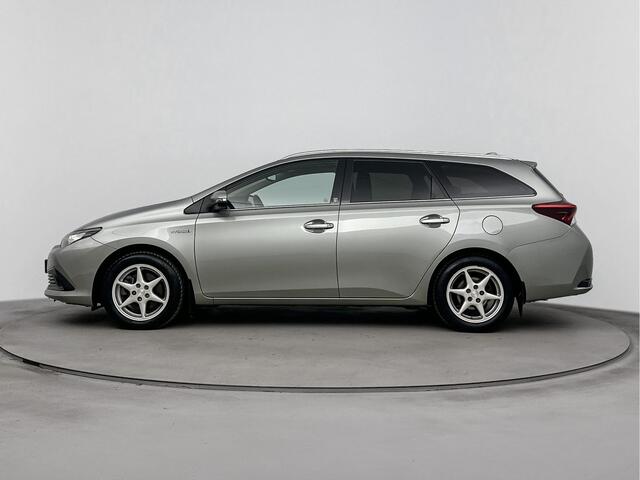 Toyota AURIS Touring Sports 1.8 Hybrid Dynamic Ultimate | Comfortstoelen + Stoelverwarming | Rijstrooksensor |