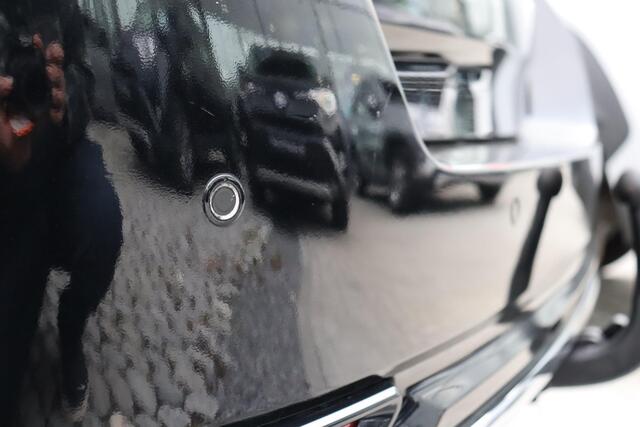 Toyota AURIS Touring Sports 1.2 Turbo Energy Plus, Trekhaak , Navi, Safety Sense, Parkeersensoren achter, Airco.