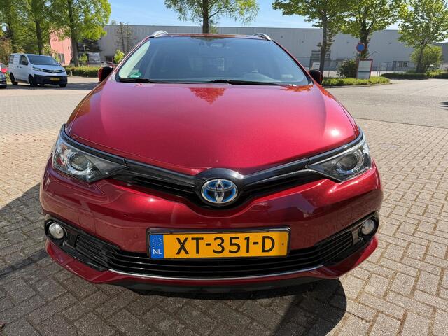 Toyota AURIS Touring Sports 1.8 Hybrid Dynamic Ultimate