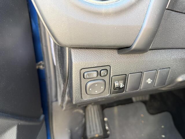Toyota AURIS 1.8 Hybrid Business Plus | Comfort Access / Start | Cruise control | Achteruitrij Camera | Trekhaak |