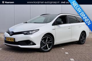 toyota-auris-1.8-hybrid-executive