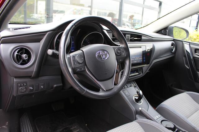 Toyota AURIS 1.8 Hybrid Dynamic | Rijklaar | DAB+ | Cruise | Bluetooth | Camera | Stoelverwarming | Clima |