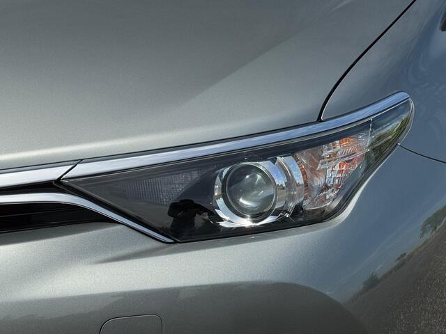 Toyota AURIS Touring Sports 1.8 Hybrid Dynamic ? Navi ? Camera ? Clima