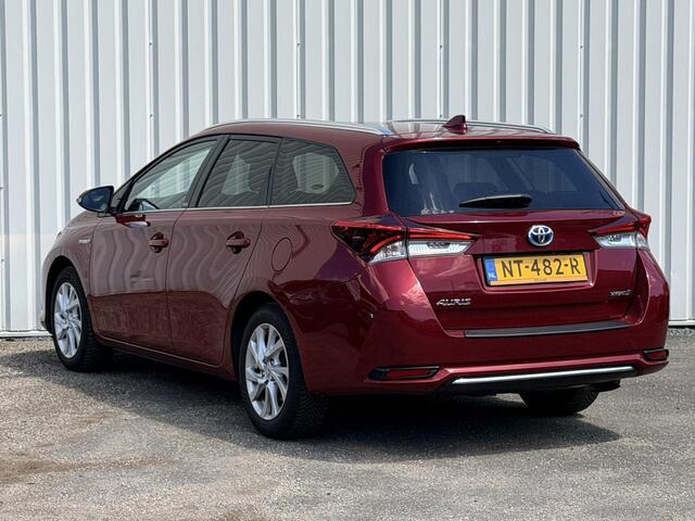 Toyota AURIS Touring Sports 1.8 Hybrid Business Pro | LED | Keyless | Climate Control | Cruise Control | Lichtmetalen velgen 16" | Apple Carplay/Android Auto