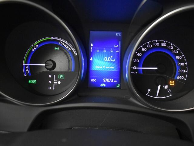 Toyota AURIS Touring Sports 1.8 Hybrid Black Edition | Navigatie | All Season | Keyless