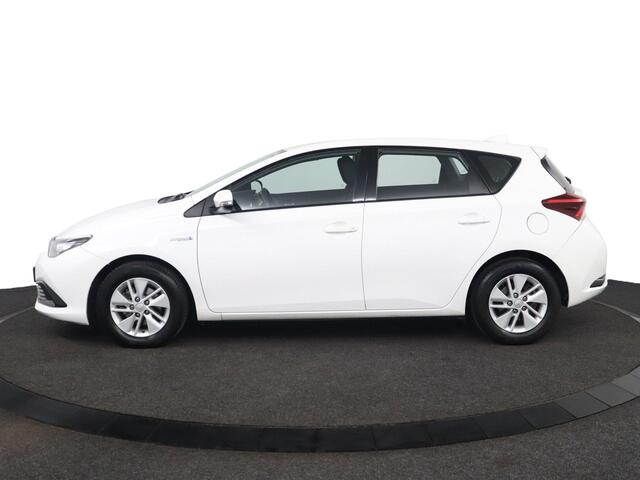 Toyota AURIS 1.8 Hybrid Comfort | Navigatie | Cruise-Control | Parkeercamera |