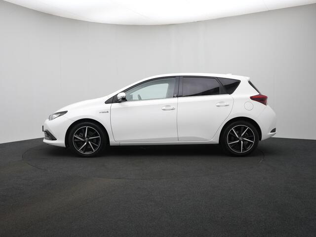 Toyota AURIS 1.8 Hybrid Aspiration | Stoelverwarming | Navigatie | Trekhaak |