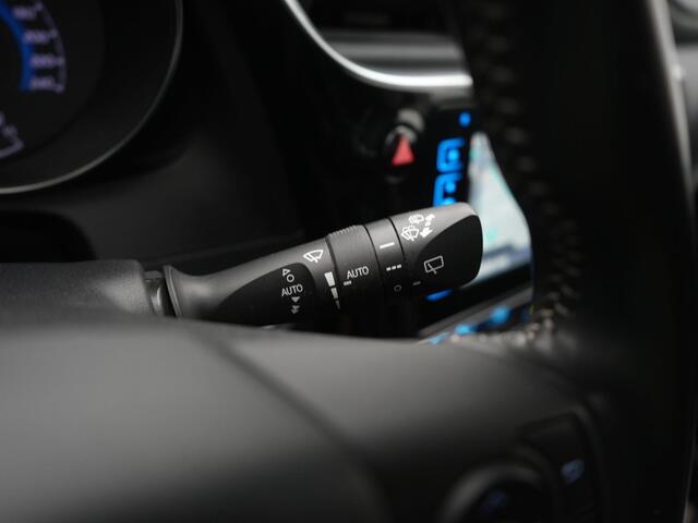 Toyota AURIS 1.8 Hybrid Aspiration | Stoelverwarming | Navigatie | Trekhaak |