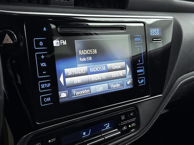 Toyota AURIS 1.8 Hybrid Dynamic | Navigatie | Cruise Control | DAB | Climate Control | Trekhaak | Achteruitrijcamera |