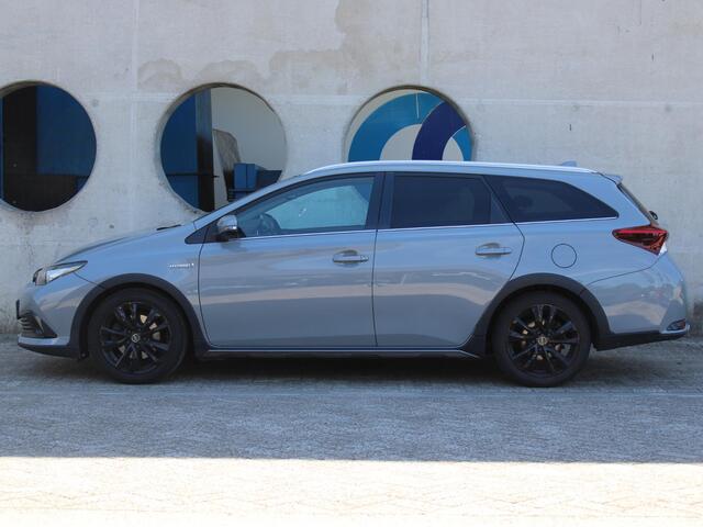 Toyota AURIS Touring Sports 1.8 Hybrid Dynamic | STOELVERWARMING | NAVIGATIE | CRUISE CONTROL |