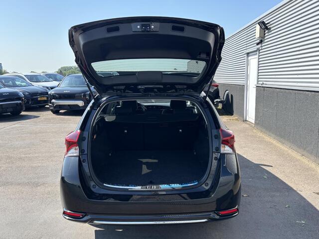 Toyota AURIS Touring Sports 1.8 Hybrid Dynamic Black Edition Zeer mooie Auris Touring Sports met o.a.: LM velgen, Climaat Control, Climate Control, parkeerhulp camera