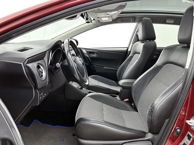 Toyota AURIS 1.8 Hybrid Executive | Panoramadak | Parkeersensoren |