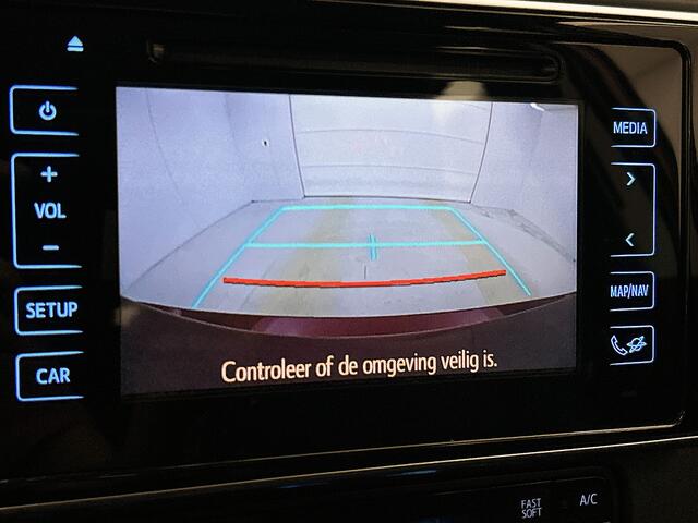 Toyota AURIS 1.8 Hybrid Dynamic | Navigatie | Climate Control | Cruise Control | Achteruitrijcamera | Bluetooth | Elektrisch inklapbaar/vestelbare buitenspiegels |
