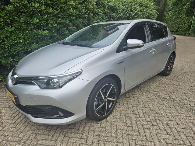 Toyota AURIS 1.8 Hybrid Dynamic Keyless/Pdc
