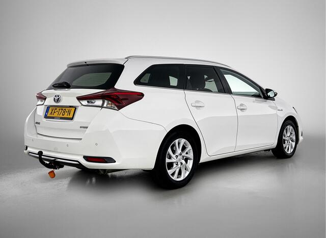 Toyota AURIS Touring Sports 1.8 Hybrid Energy Plus | Nederlandse Auto | Dealer Onderhouden | Trekhaak | Navigatie | PDC achter | Safety Pakket | SL 71