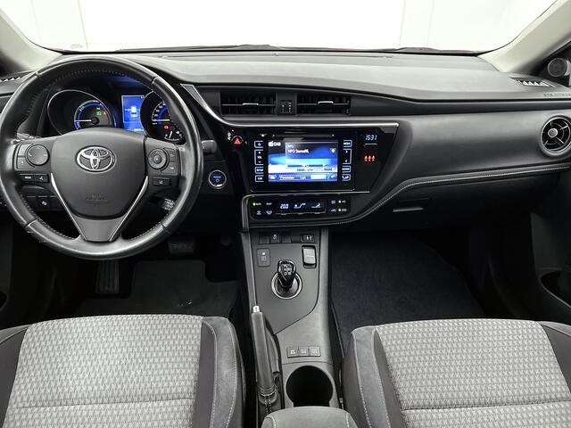 Toyota AURIS Touring Sports 1.8 Hybrid Energy Plus | Nederlandse Auto | Dealer Onderhouden | Trekhaak | Navigatie | PDC achter | Safety Pakket | SL 71