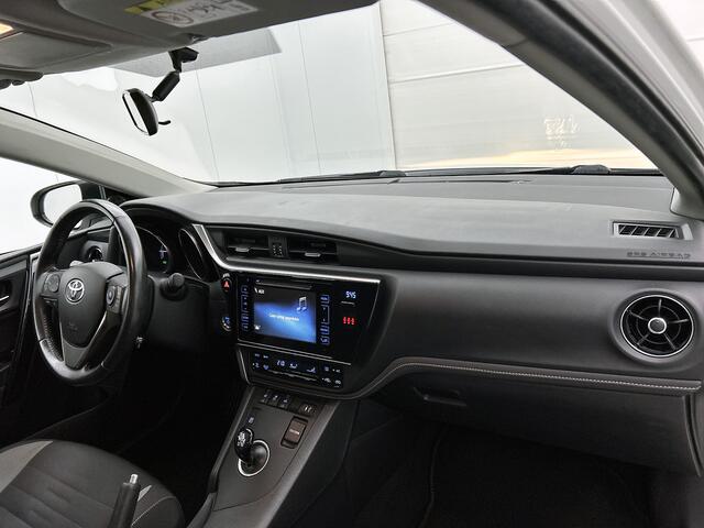 Toyota AURIS 1.8 Hybrid Dynamic | Dealer onderhouden | Trekhaak afneembaar | Stoelverwarming | Climate Control | Achteruitrijcamera | Cruise Control | Elektrische ramen voor+achter |