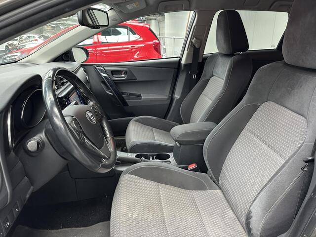 Toyota AURIS 1.8 Hybrid Dynamic