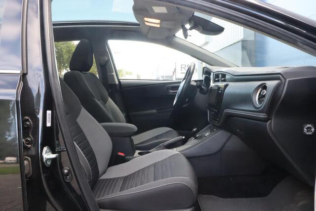 Toyota AURIS Touring Sports 1.8 Hybrid Trend | Cruise control | Panoramadak | Climate control | Camera | Dealer onderhouden