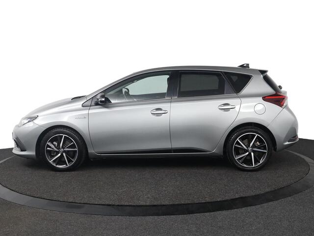 Toyota AURIS 1.8 Hybrid Dynamic Go | Navigatie | Cruise-Control | Parkeercamera |