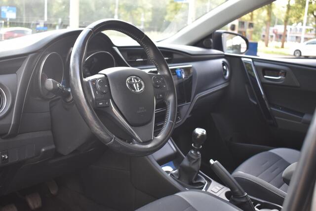 Toyota AURIS Touring Sports 1.2T Aspiration 100% Onderhouden | Navigatie | Camera | 12 mnd BOVAG garantie | Whatsapp 06-53188999