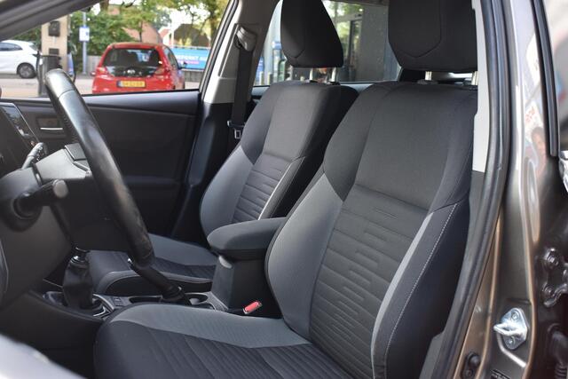 Toyota AURIS Touring Sports 1.2T Aspiration 100% Onderhouden | Navigatie | Camera | 12 mnd BOVAG garantie | Whatsapp 06-53188999