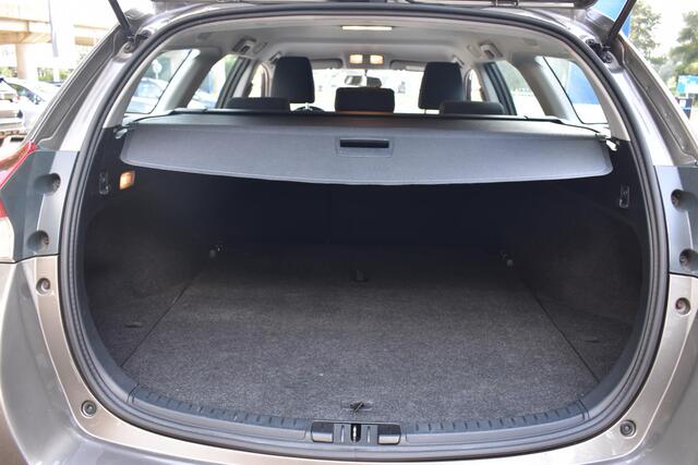 Toyota AURIS Touring Sports 1.2T Aspiration 100% Onderhouden | Navigatie | Camera | 12 mnd BOVAG garantie | Whatsapp 06-53188999